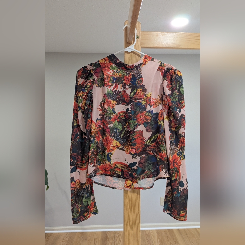 H&M Blouse Size 6